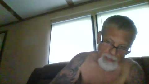 laidbackluxury online show from June 30, 10:14 am