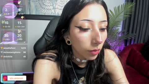 Snapshot of laila_angel chatting on January 14, 5:40 am laila_angel online show from January 14, 5:40 am
