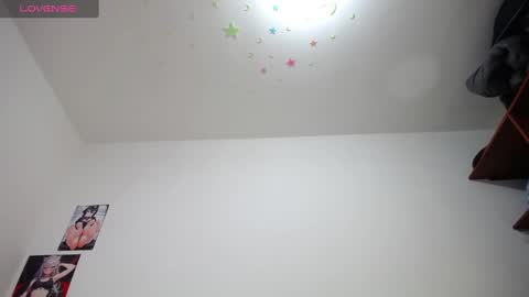 Snapshot of laila_laly chatting on March 2, 10:59 pm Leila Laly online show from March 2, 10:59 pm