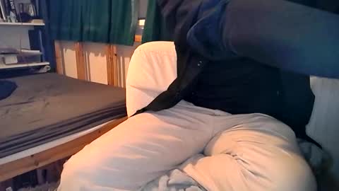 lailaiahr online show from March 1, 12:15 am