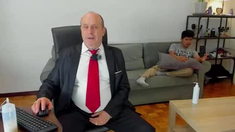 Snapshot of lajose52 chatting on October 18, 8:02 pm lajose52 online show from October 18, 8:02 pm