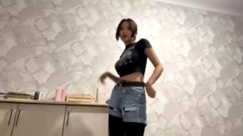 Luna online show from September 14, 3:57 pm