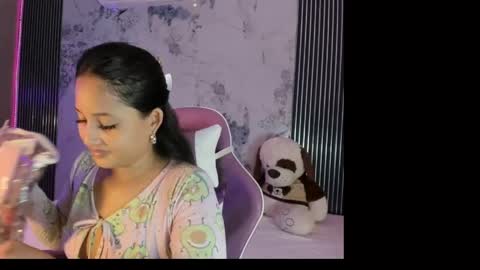 Laura online show from October 26, 12:39 pm