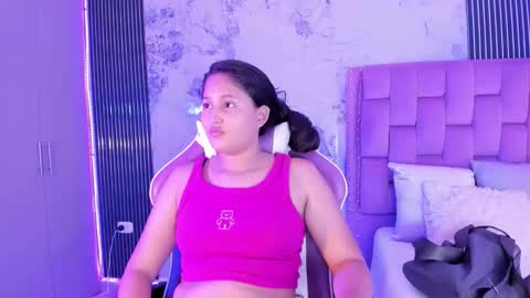 Laura online show from October 3, 12:24 pm