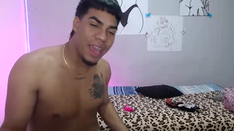 lamachine_ online show from February 6, 12:04 pm