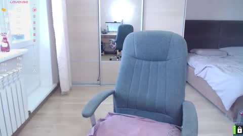 Lana online show from October 2, 6:23 am