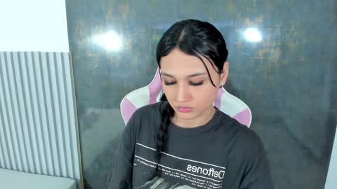 Lana online show from September 24, 8:15 pm