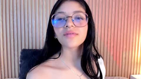 ... .          . ... online show from September 25, 1:29 pm