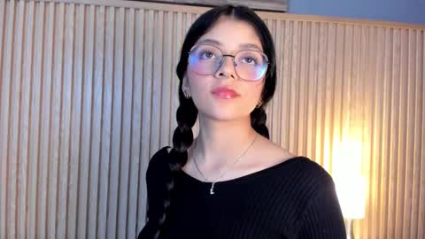 ... .          . ... online show from September 30, 2:27 pm