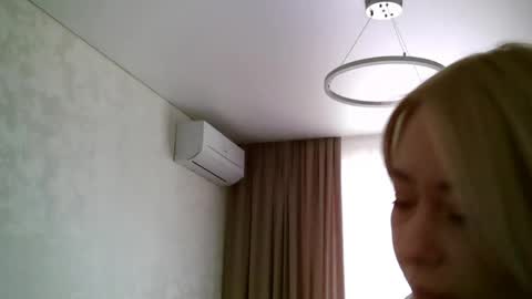 Lana online show from April 28, 5:01 am