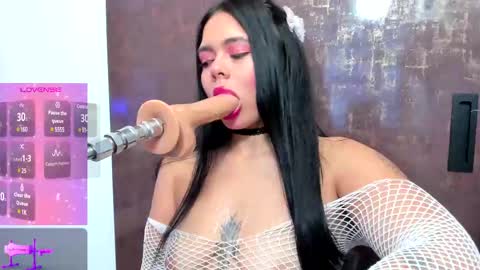 Lana online show from March 9, 8:21 pm