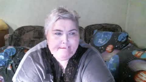 lanacat555 online show from February 25, 8:11 pm