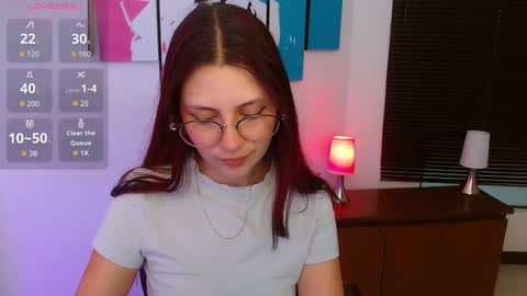 Alana Garcia  online show from October 23, 11:34 am