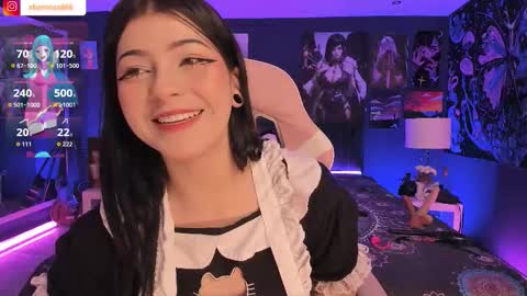 L A N A  online show from October 12, 3:59 pm