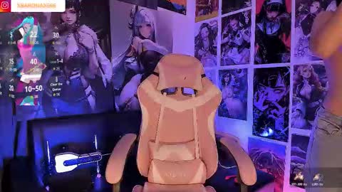 L A N A  online show from December 19, 6:36 pm