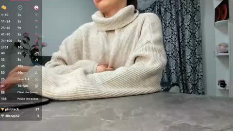 Lana online show from December 1, 8:00 pm