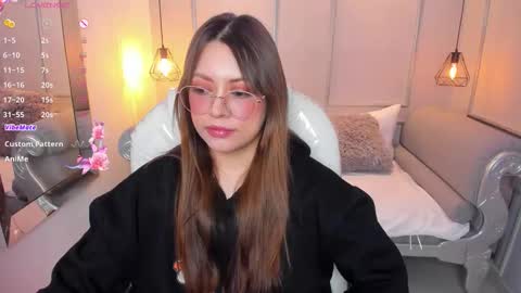 Lanna online show from October 23, 12:06 pm