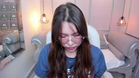 Lanna online show from September 30, 12:04 pm