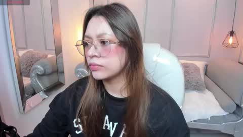 Lanna online show from November 4, 11:44 am