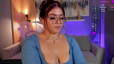 Tiana online show from October 31, 9:15 pm