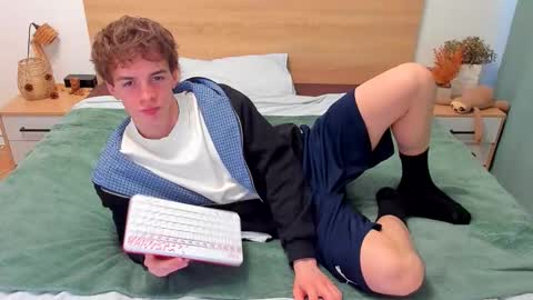 Fandi online show from November 28, 8:32 am