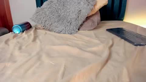  Lara Gold  online show from October 26, 1:39 am