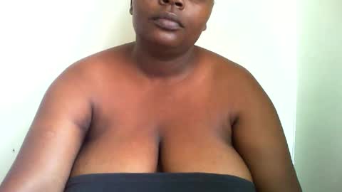 laralovex online show from January 14, 10:59 am