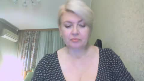 laramrs online show from October 28, 4:19 pm