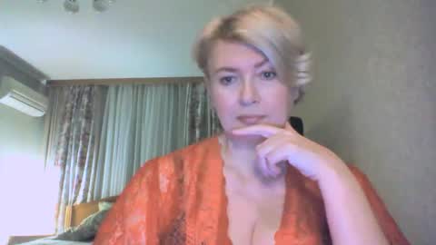 laramrs online show from October 20, 4:56 pm