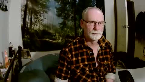 Larbie online show from October 21, 10:53 am