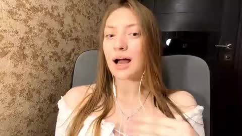 Eva online show from July 6, 5:37 pm