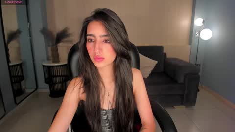 Larisa Smirnov online show from September 17, 4:27 am