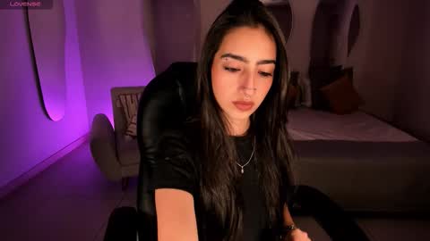 Larisa Smirnov online show from November 30, 11:56 pm