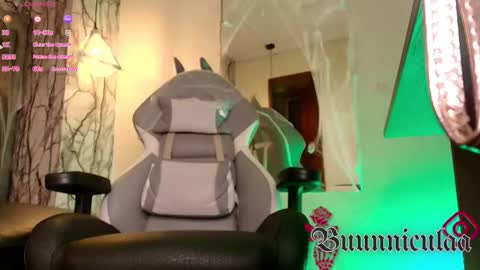  Lari online show from October 26, 3:18 am