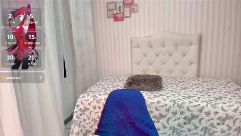 Snapshot of larissalove_doll chatting on February 28, 6:31 pm Larissas online show from February 28, 6:31 pm