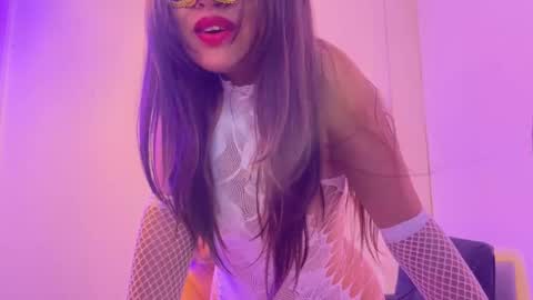 lasexbellaylabestia online show from March 24, 2:06 am