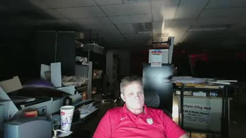 lasvegasmale4u60 online show from June 26, 4:40 am