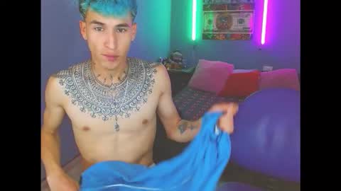 latin_boysxxx_ online show from October 10, 2:28 am