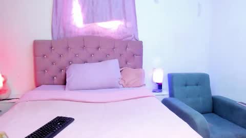 Martina online show from February 12, 7:06 pm