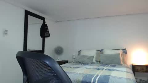 FLOR SALVAJE online show from November 27, 11:23 pm