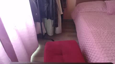 latinboobs23 online show from October 11, 6:44 pm