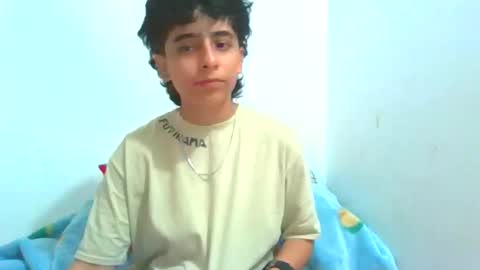 latinheatx22 online show from April 16, 10:23 pm