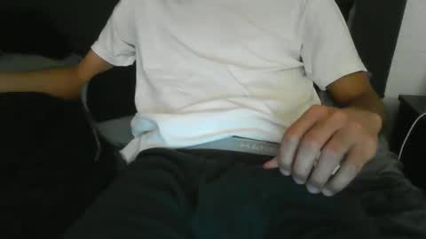 latinman7945 online show from March 20, 8:30 am