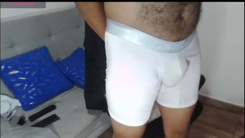 latinmartin254 online show from June 10, 2:00 am