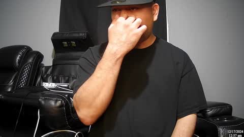 Nico online show from December 17, 6:56 am