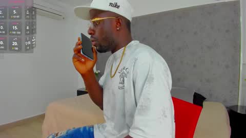 LEANDRO online show from February 27, 11:50 am