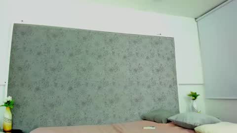 LEANDRO online show from March 4, 3:15 pm