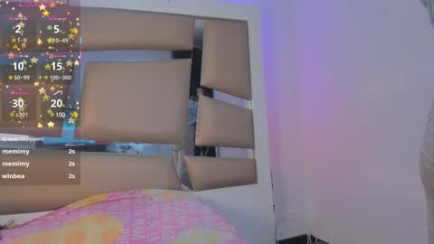 Snapshot of laura__js_ chatting on March 1, 8:32 pm laura__js_ online show from March 1, 8:32 pm