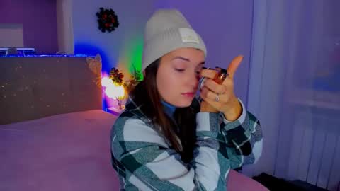 Laura online show from January 12, 6:20 am