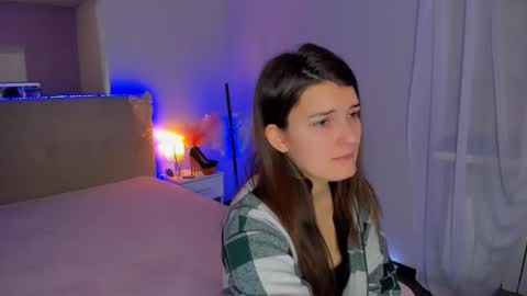 Laura online show from February 11, 6:39 am